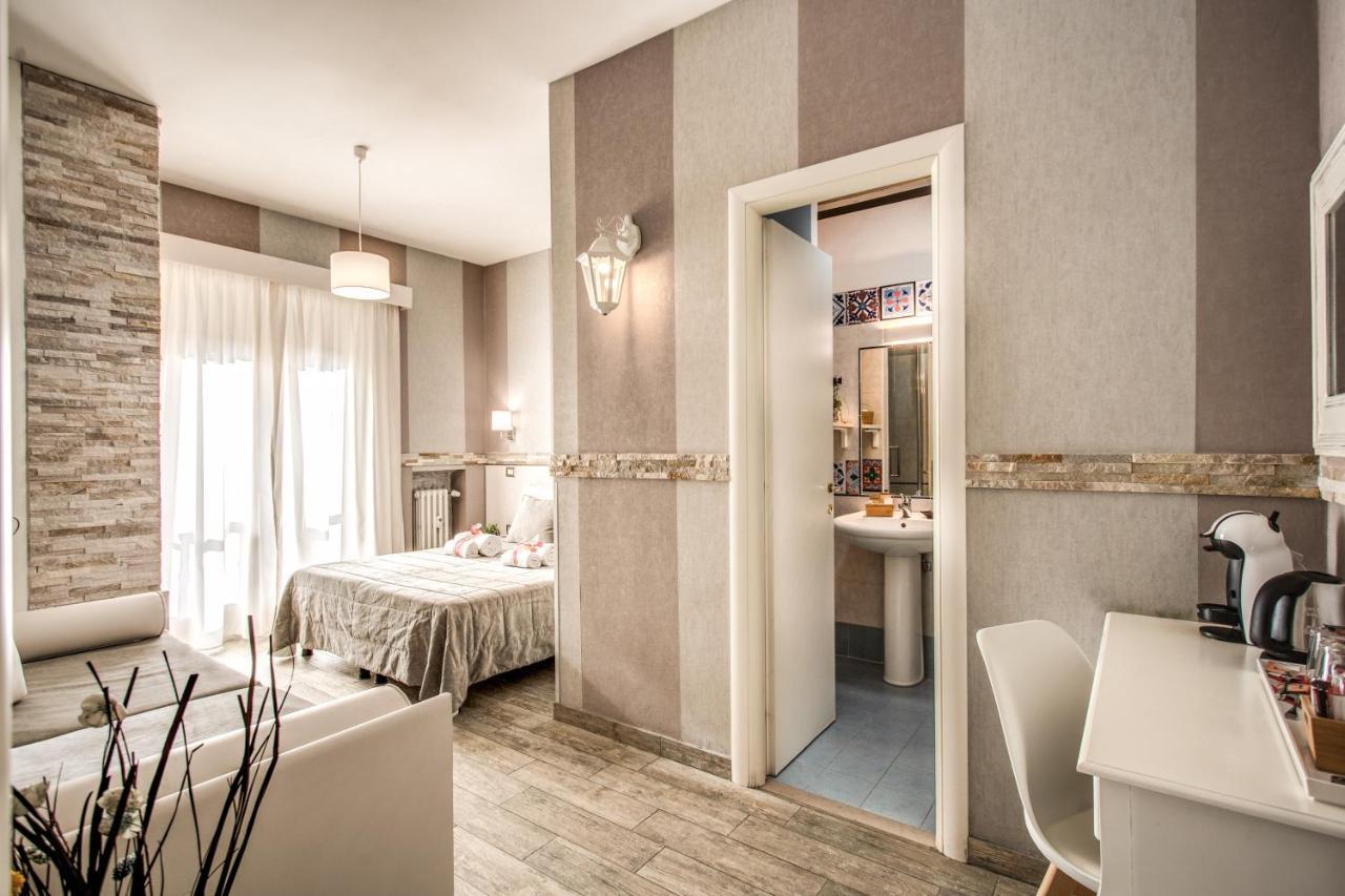 Santamaria 3* Roma