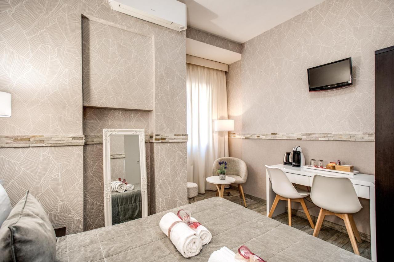 Santamaria 3*